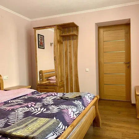 Apartment Underhills House Yaremche